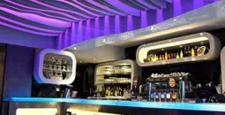 Le Bar