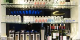 Le Bar