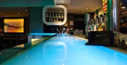 Le Bar